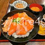 The picture and the real thing are very different. In reality, there was only a little bit of gooey, low freshness and poor quality looking salmon roe. Uokushi Uozen Shinjuku